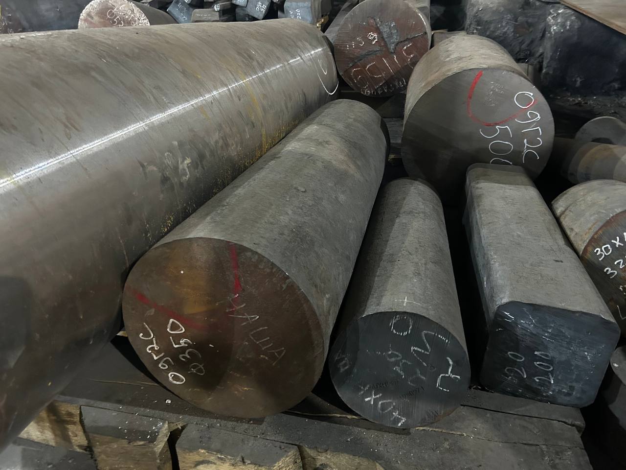 Сталь 09Г2С круг 350 мм
