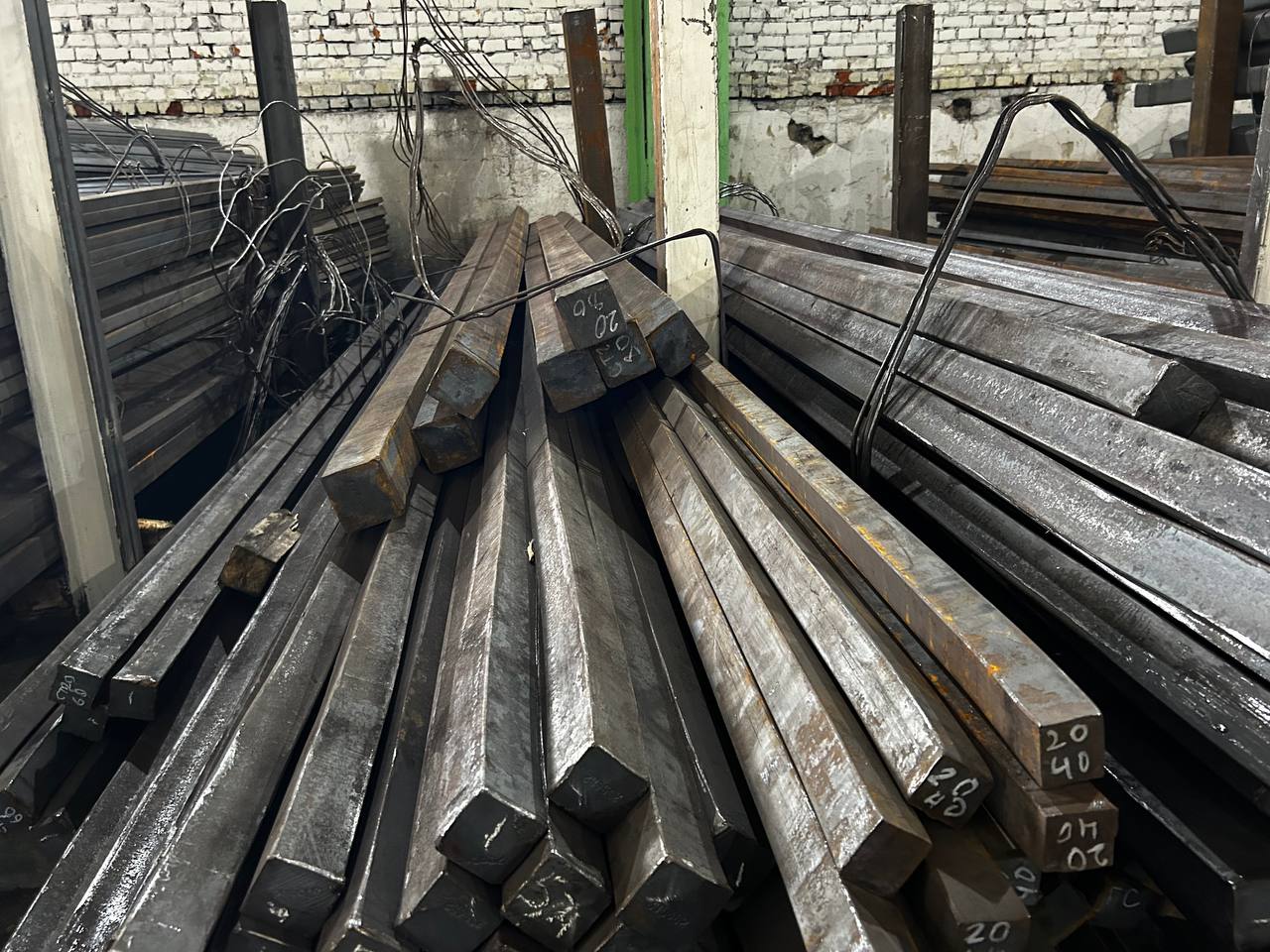 Сталь 20 квадрат 40 мм