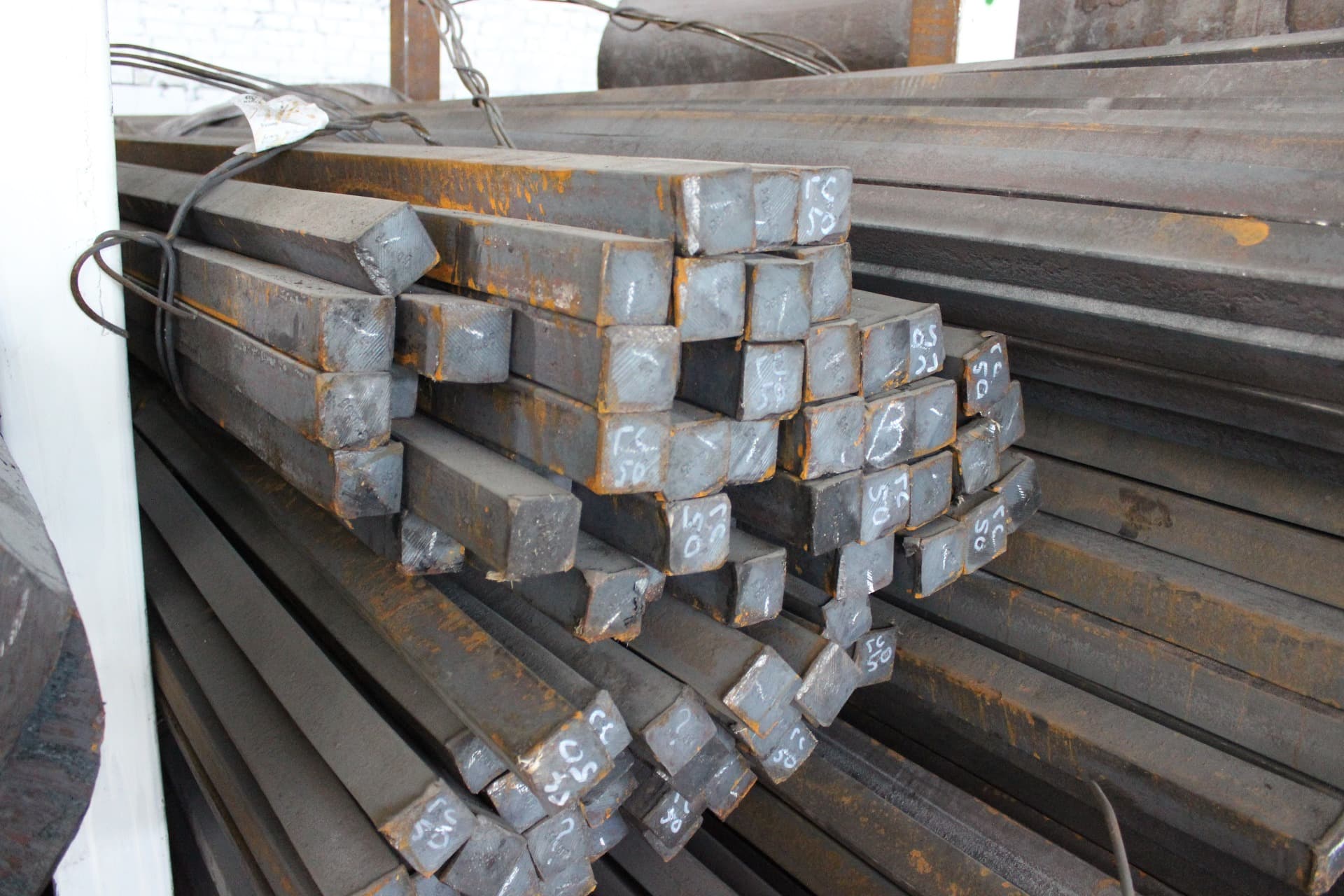 Сталь 09Г2С квадрат 50 мм