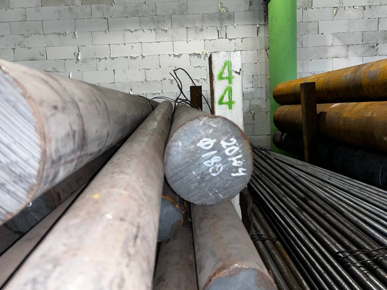 Сталь 20ЮЧ круг 180 мм