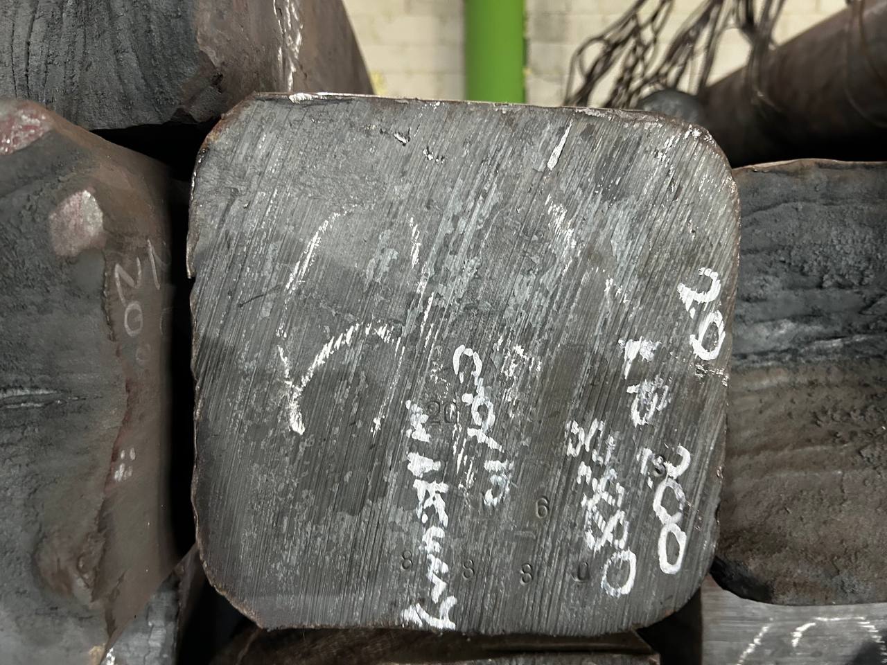 Сталь 20 квадрат 200 мм