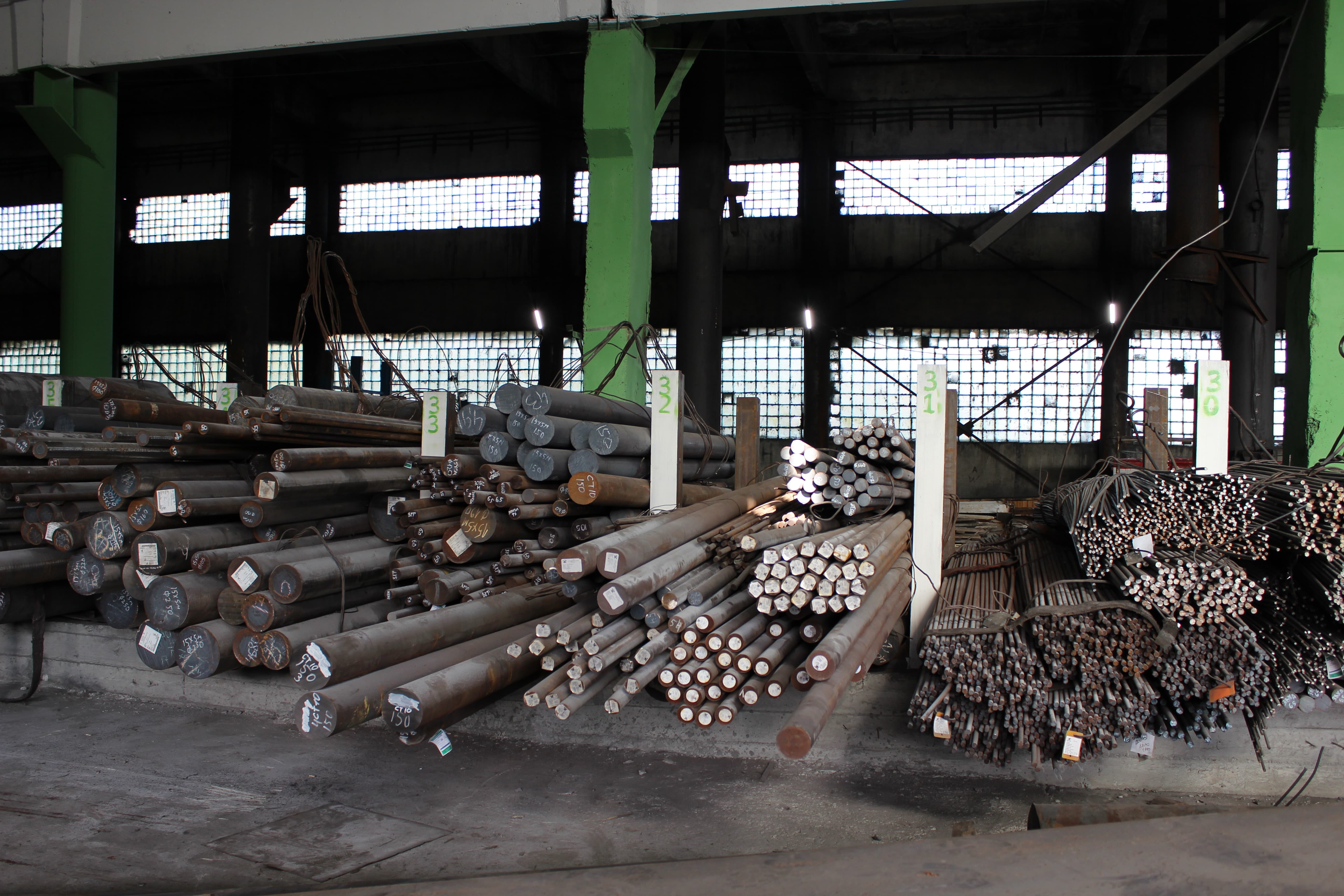 Сталь 13ХФА круг 180 мм