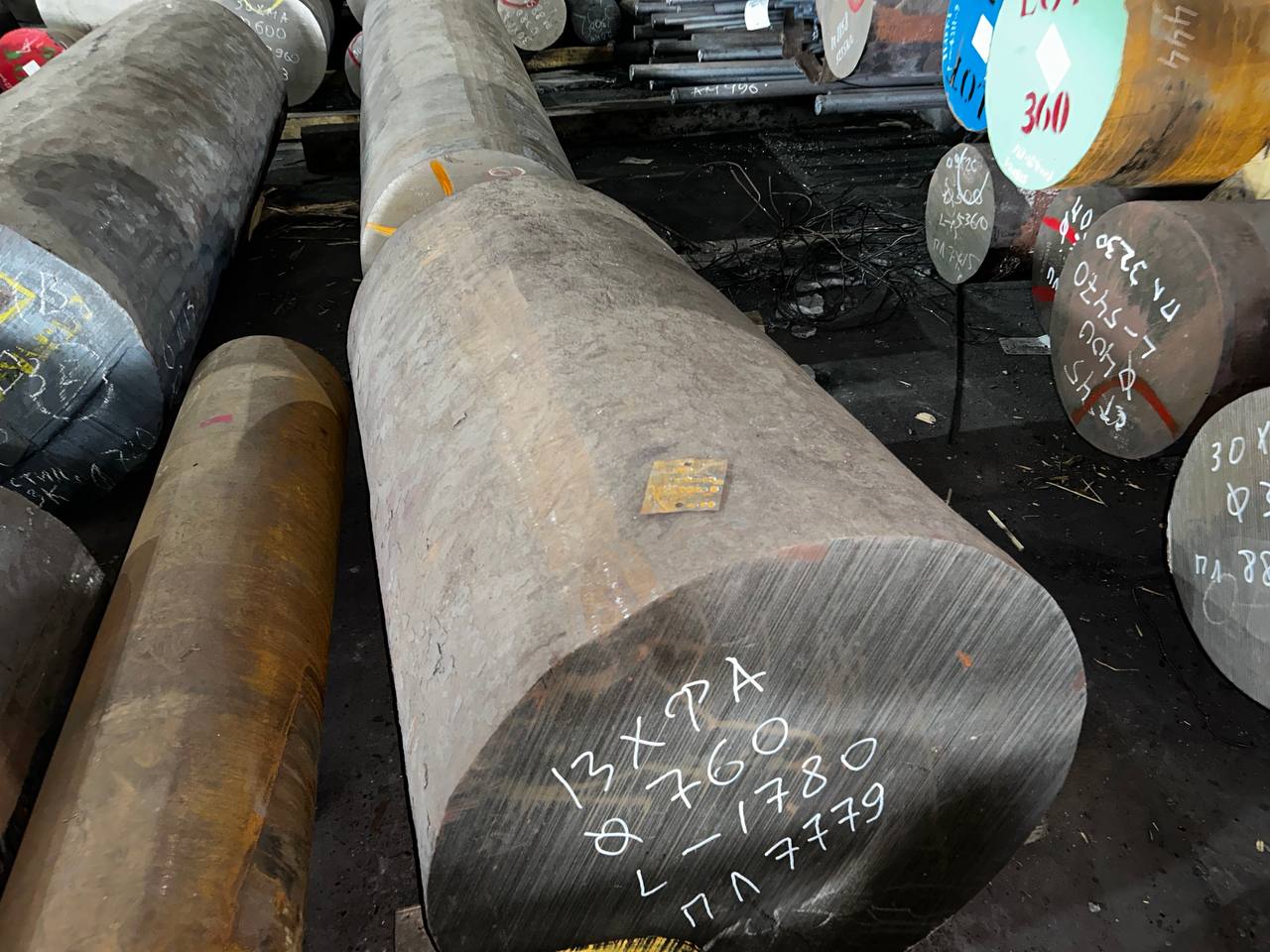 Сталь 13ХФА поковка 760 мм